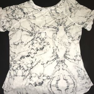 Marble black and white Tee